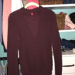 Burgandy Guess sweater